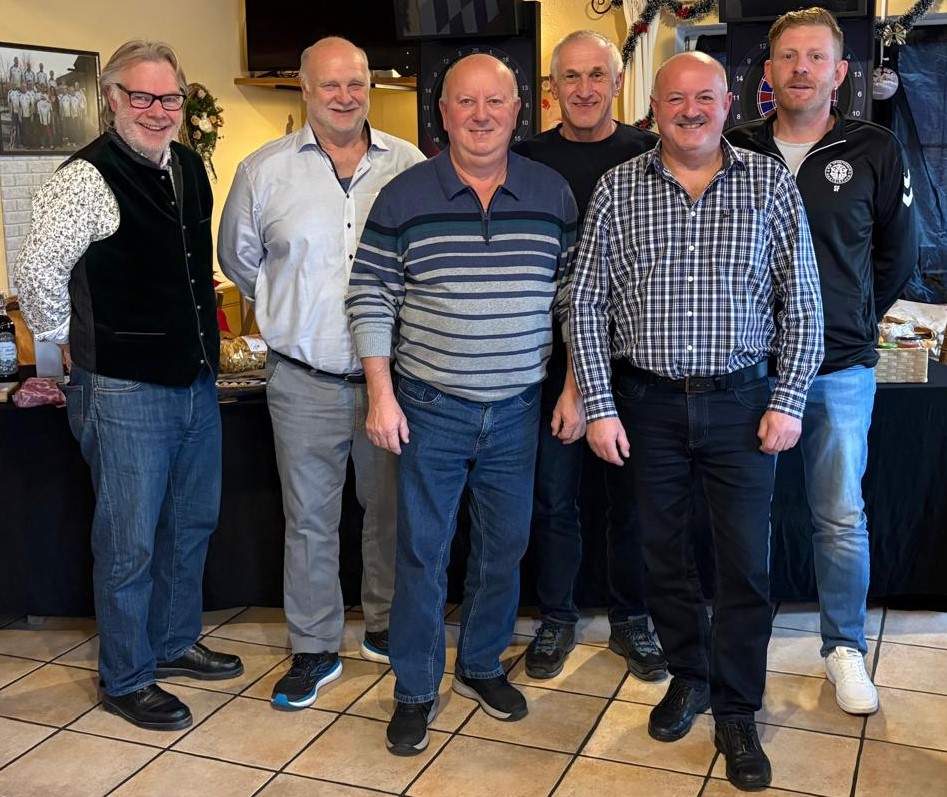 2512_Ehrung_Eisstock